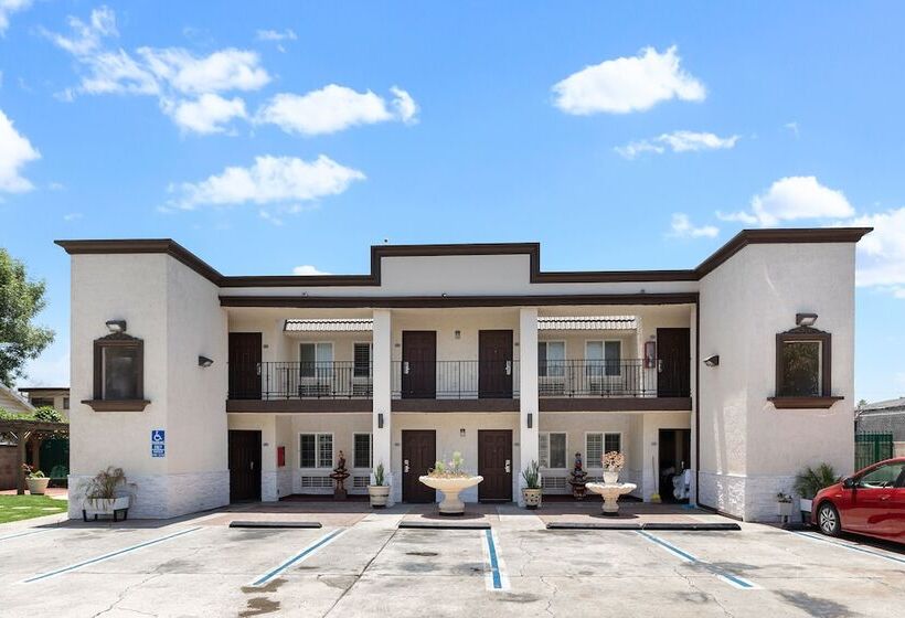 בית מלון כפרי Le Blanc Inn & Suites