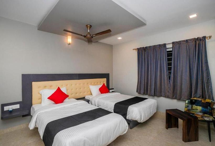 Hotel Collection O 30599  Blue Spring