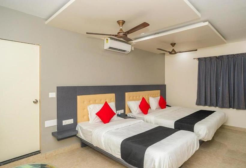 Hotel Collection O 30599  Blue Spring