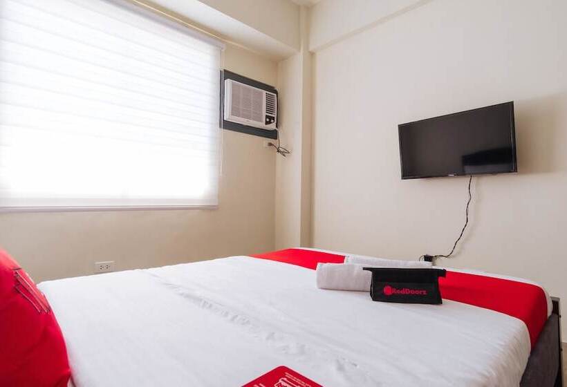 호텔 Reddoorz Premium @ Vista Heights Legarda