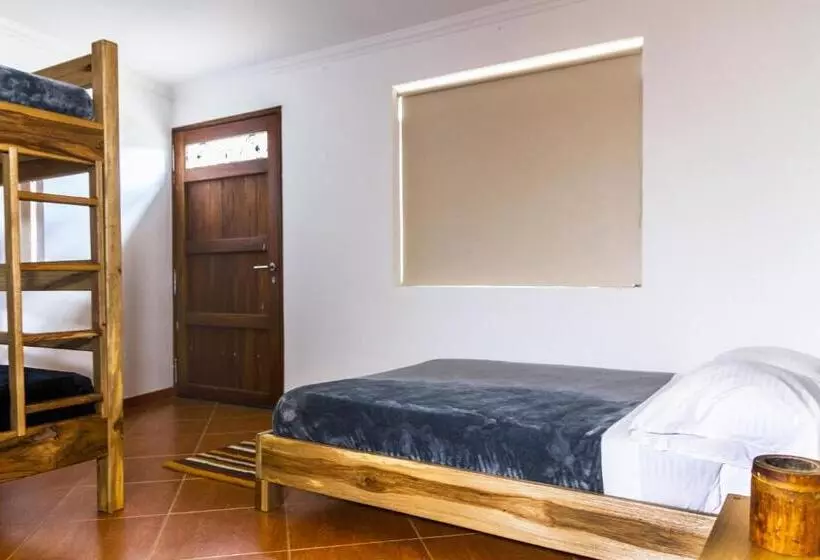 Majatalo Nibiru Hostel