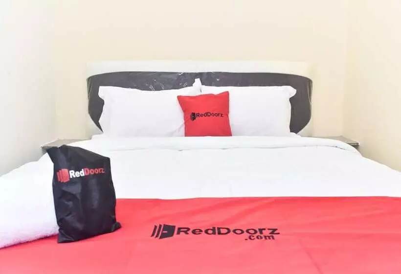 Majatalo Reddoorz Syariah Near Exit Tol Waru