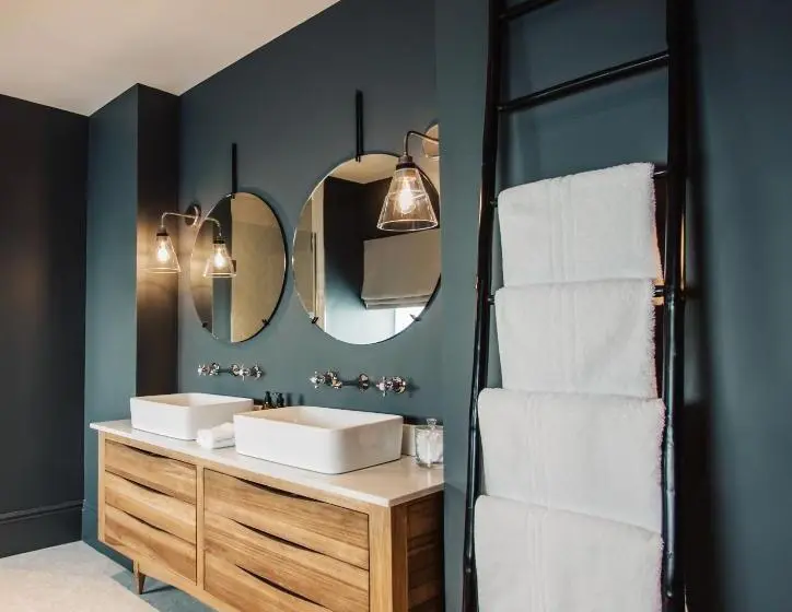 ホテル Blonde Hedgehog