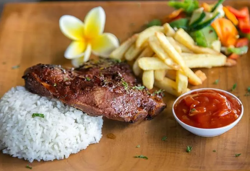 Hotelli Labomie Uluwatu