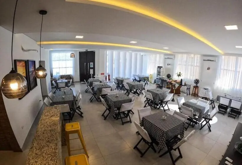 Hotelli Pousada Solar Das Ondas