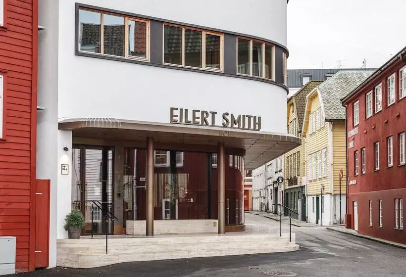 ホテル Eilert Smith
