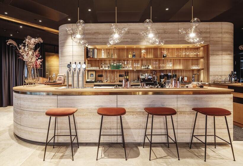 ホテル Eilert Smith