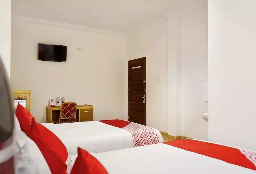 ホテル Oyo 694 Khasanah Residence