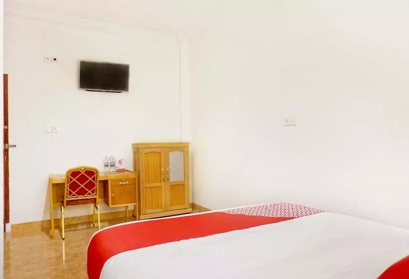 ホテル Oyo 694 Khasanah Residence