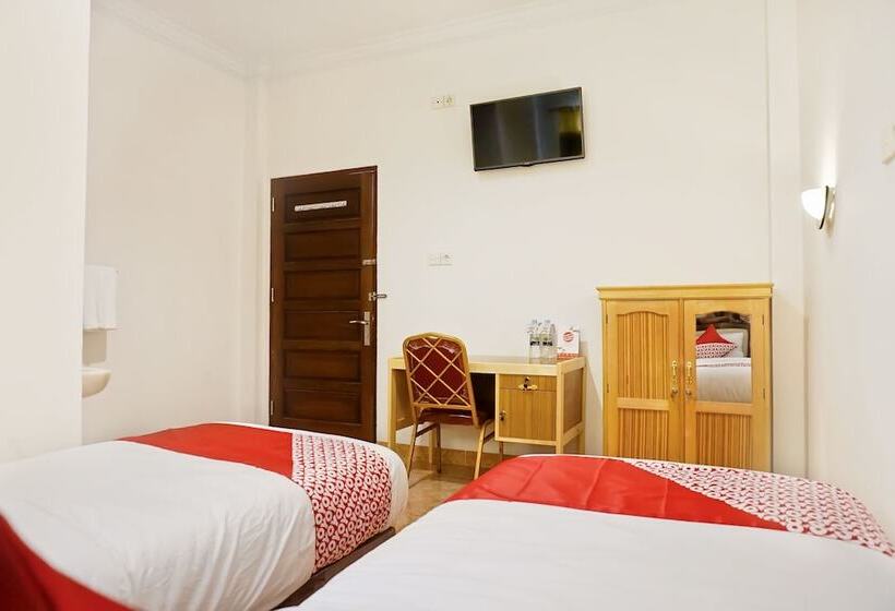 호텔 Oyo 694 Khasanah Residence