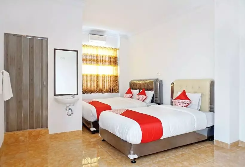 ホテル Oyo 694 Khasanah Residence