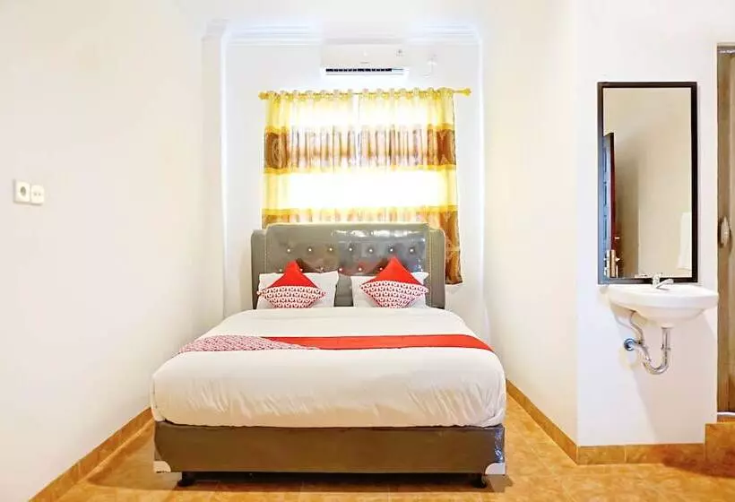 ホテル Oyo 694 Khasanah Residence