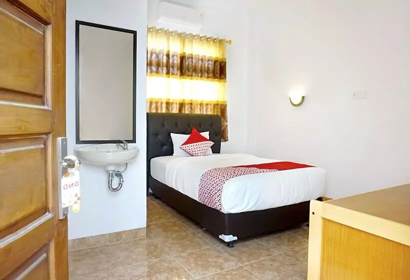 ホテル Oyo 694 Khasanah Residence