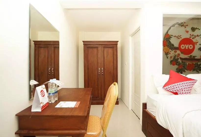 ホテル Urbanview Erga Family Residence Syariah Surabaya By Reddoorz