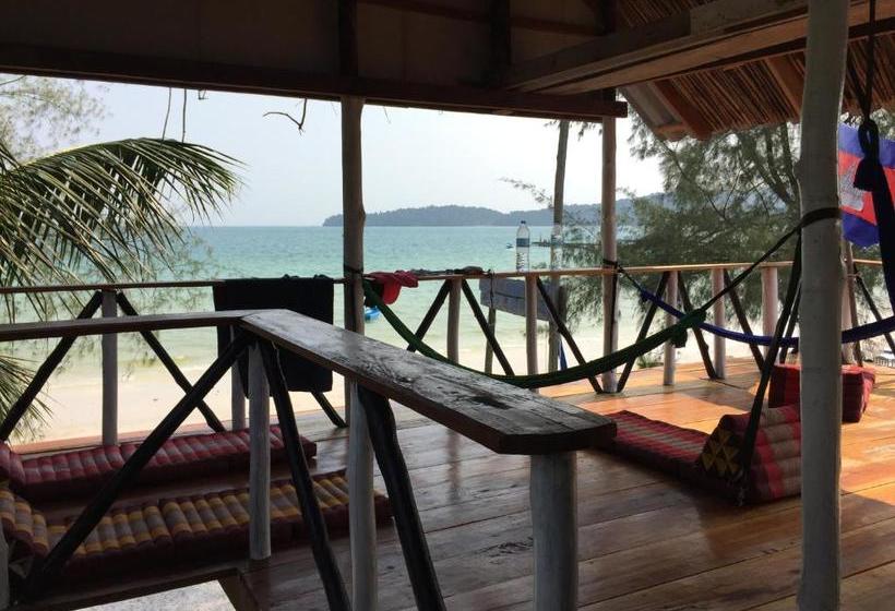 Schronisko The Sea View Dorm