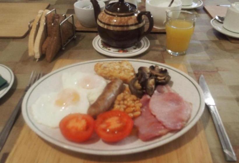 Bed and Breakfast Telford House