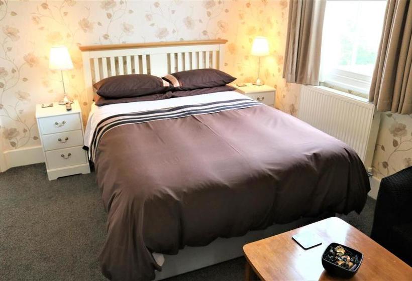 Bed and Breakfast Telford House