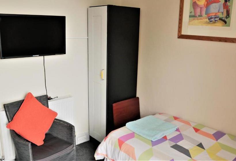 Bed and Breakfast Telford House