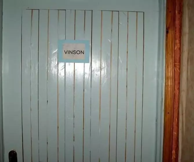پانسیون Sasana Motel And Guest House