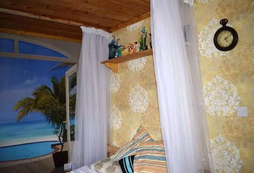 پانسیون Sasana Motel And Guest House