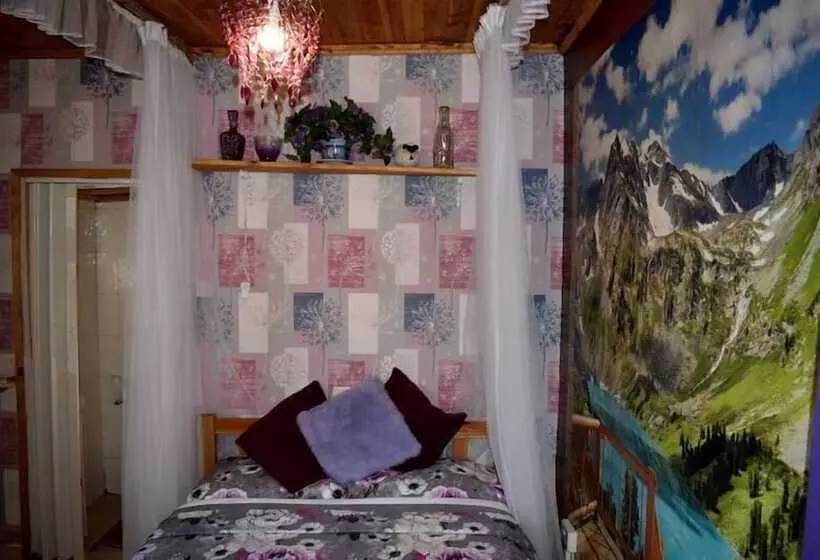 پانسیون Sasana Motel And Guest House