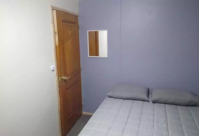 تختخواب و صبحانه Islanet Hostel & Bar