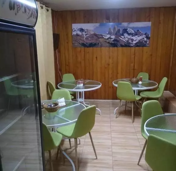 تختخواب و صبحانه Islanet Hostel & Bar