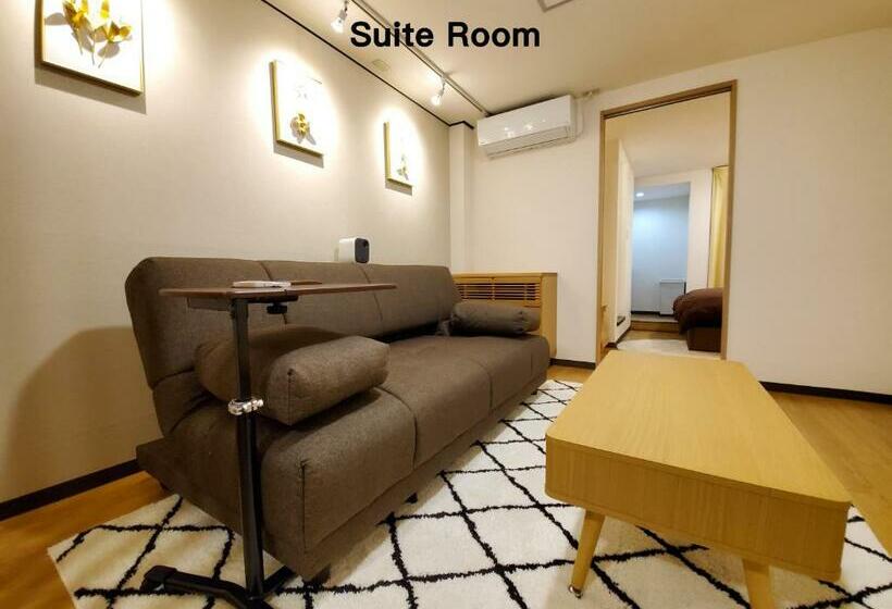 Pension (Hôtel basse catégorie) Sakuranomiya