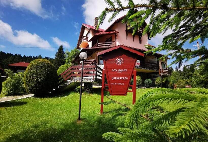 Pensió Fox Valley Villa