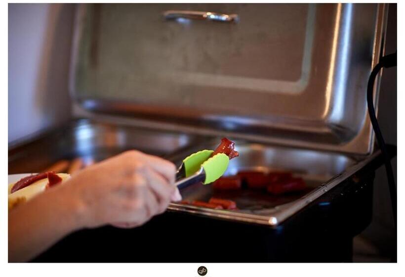 Pensió Fox Valley Villa