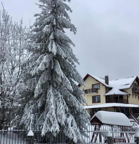 Pensió Fox Valley Villa