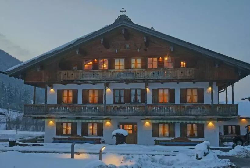 ホテル Der Anderlbauer Am See
