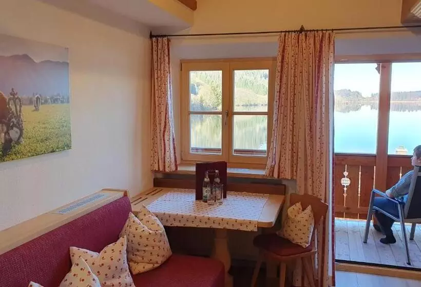 ホテル Der Anderlbauer Am See