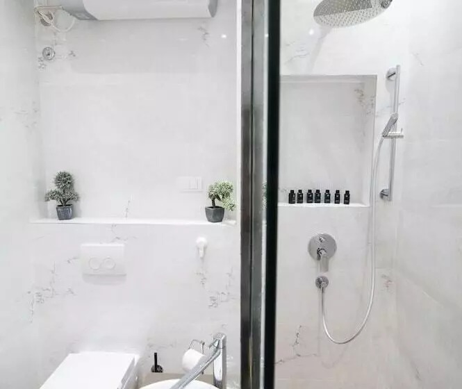 پانسیون Dj City Vista Luxury Apartments