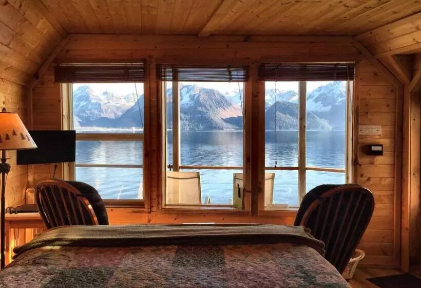 Majatalo Angels Rest On Resurrection Bay Llc