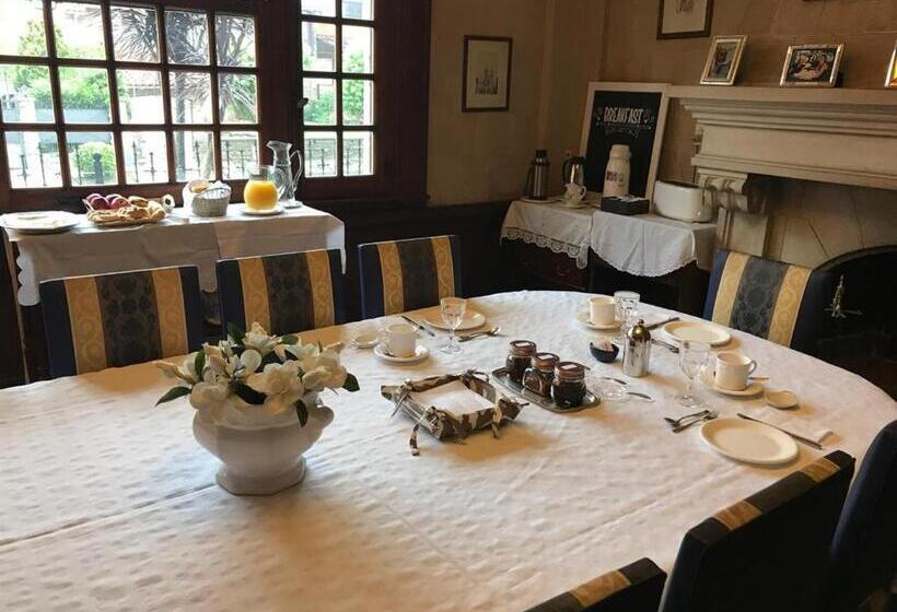 住宿加早餐  Villa Black Bnb