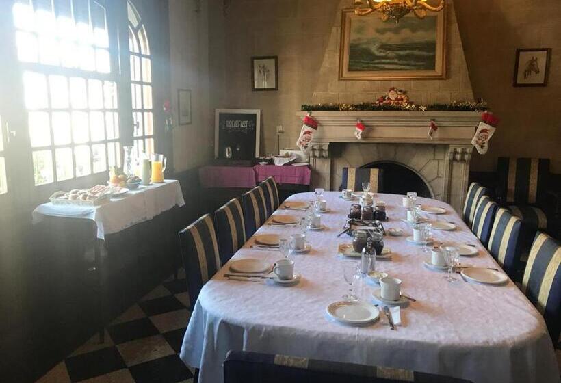 住宿加早餐  Villa Black Bnb