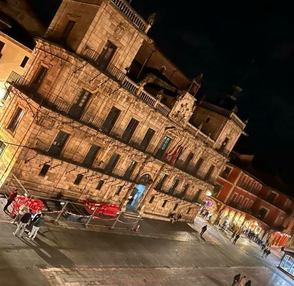 هاستل Plaza Mayor Leon   Bohemia