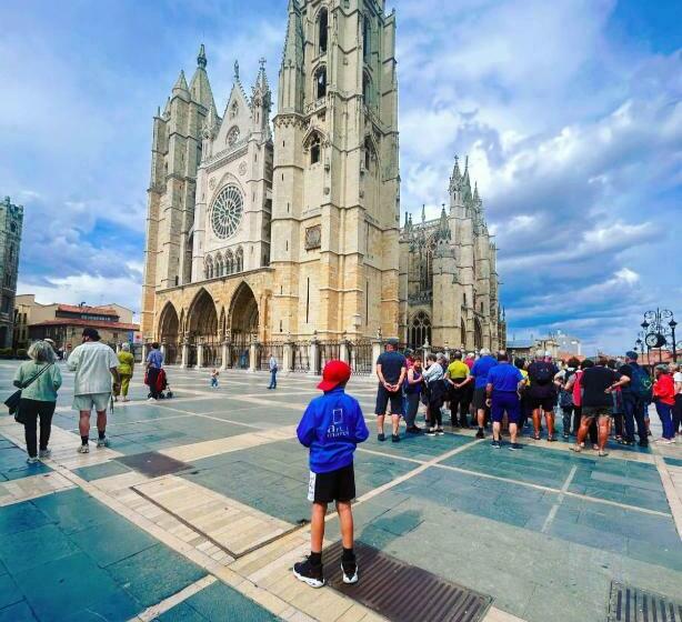 هاستل Plaza Mayor Leon   Bohemia