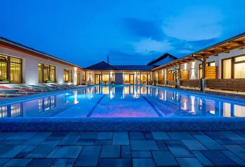 ベッドアンドブレックファースト Doresz Wellness Panzió