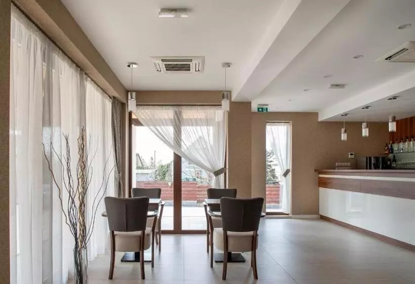 ベッドアンドブレックファースト Doresz Wellness Panzió