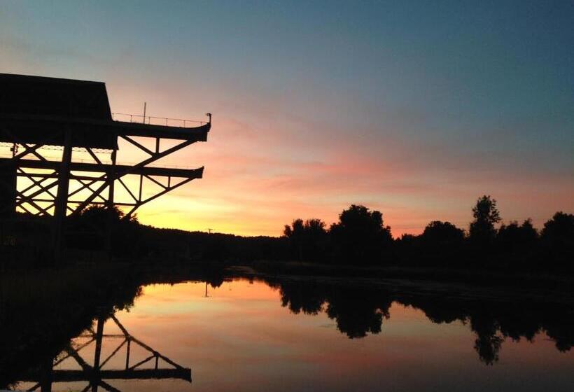 مبيت وإفطار La Virgule De Tanlay