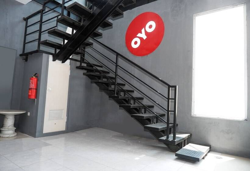 Hotel Oyo 682 Ceria Homestay