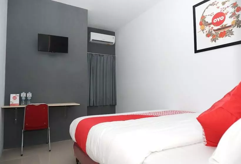 ホテル Oyo 682 Ceria Homestay