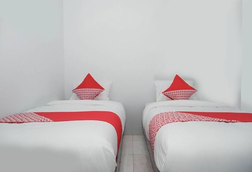 Hotel Oyo 682 Ceria Homestay