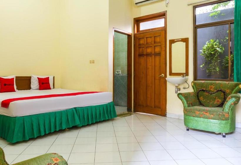 Hotell Reddoorz Near Grage City Mall 2