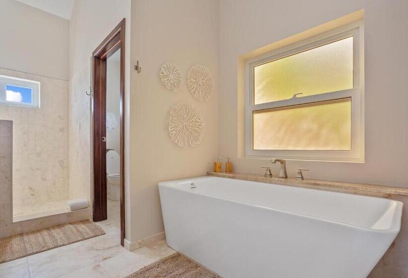 Sirenian Bay Resort  Villas & All Inclusive Bungalows