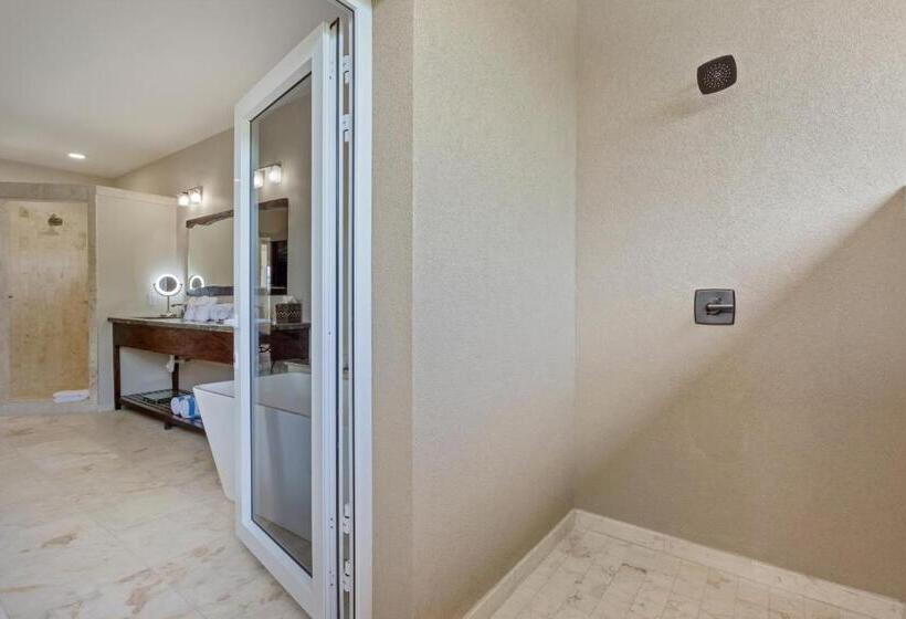 Sirenian Bay Resort  Villas & All Inclusive Bungalows