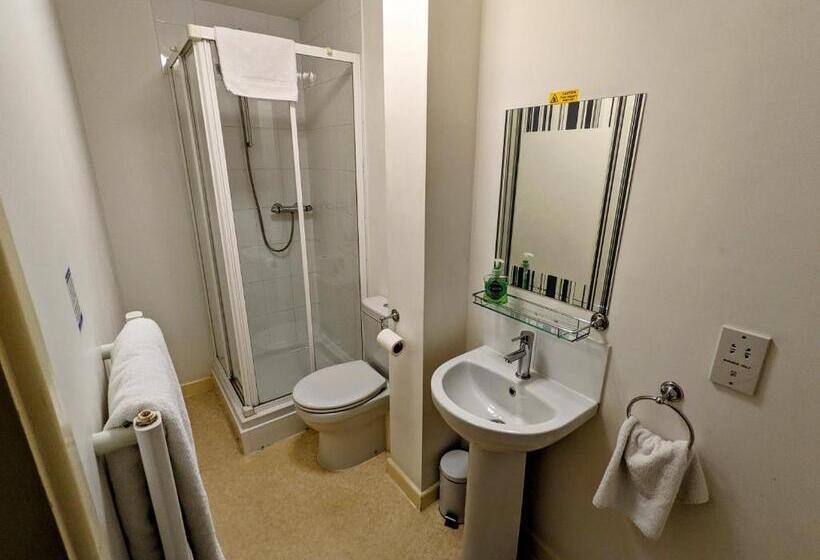 ユースホステル The White Horse Public House