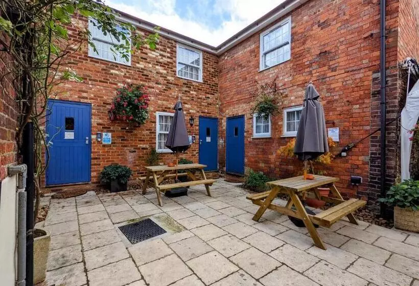 هاستل The White Horse Public House